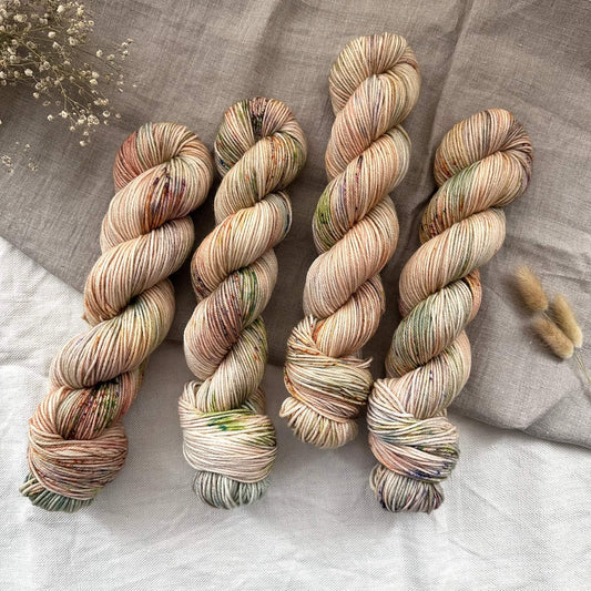 Dried Flowers | Merino DK